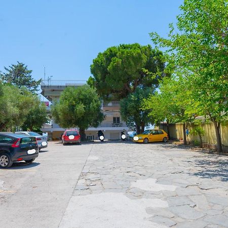 Zoe Seaview Apartment By Rentalspro - Nea Moudania Halkidiki Exterior photo