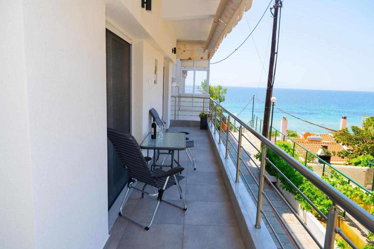 Zoe Seaview Apartment By Rentalspro - Nea Moudania Halkidiki Exterior photo